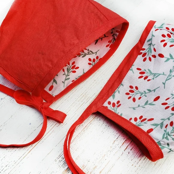 Charming Floral Kids Bonnet in Red and White - Picture 4 of 5